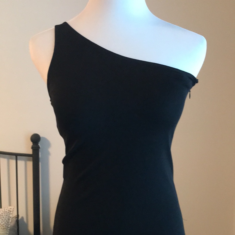 little black dress - Picture 5 of 10
